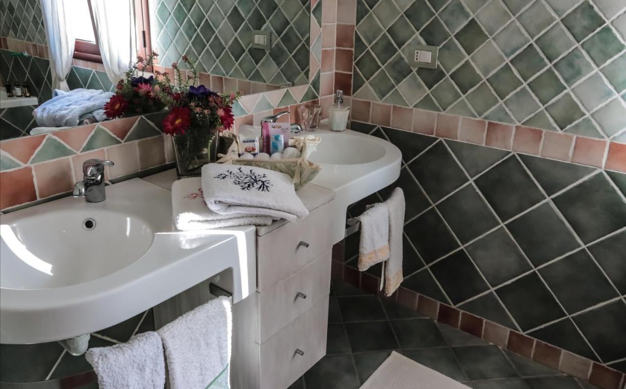 Rental Villa Bb Olbia Extérieur photo